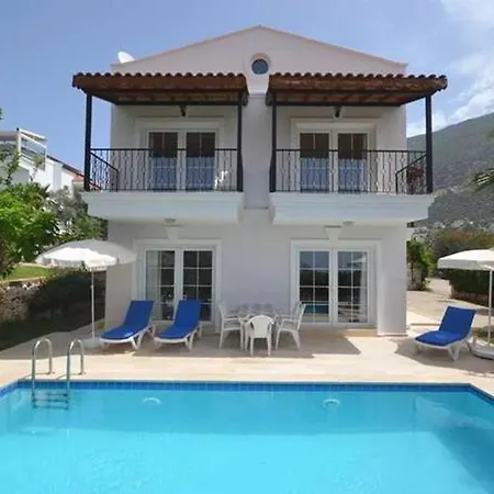 Sonny With Private Pool *